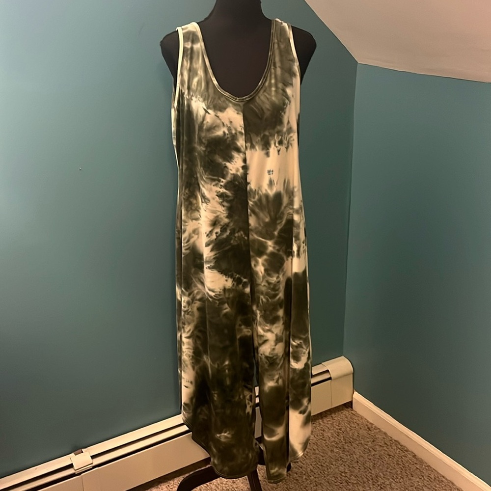 Nik and Nash Green Tie Dye Jumpsuit Size Medium